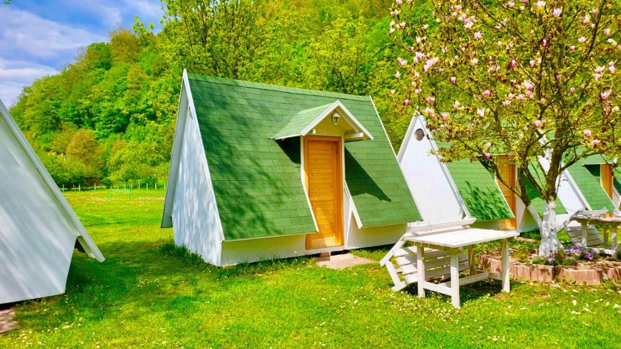 Una Kamp Otel Bosanska Krupa Dış mekan fotoğraf