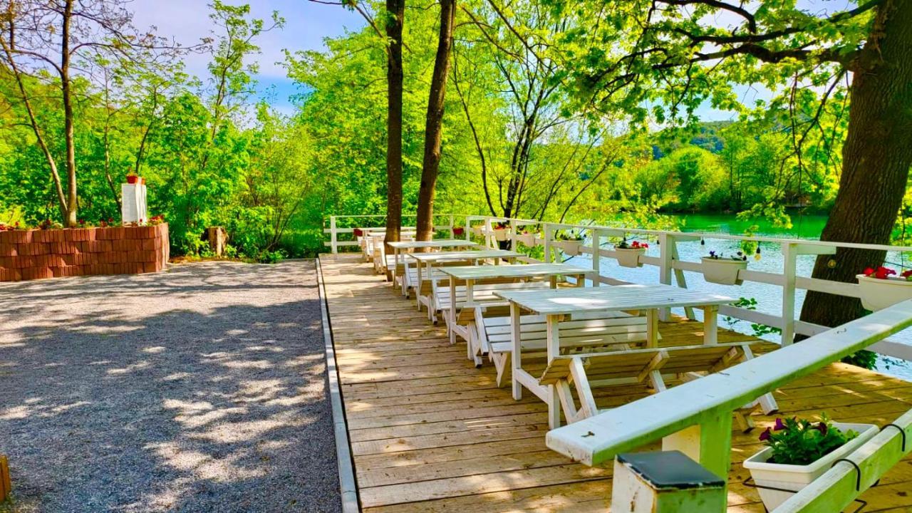 Una Kamp Otel Bosanska Krupa Dış mekan fotoğraf