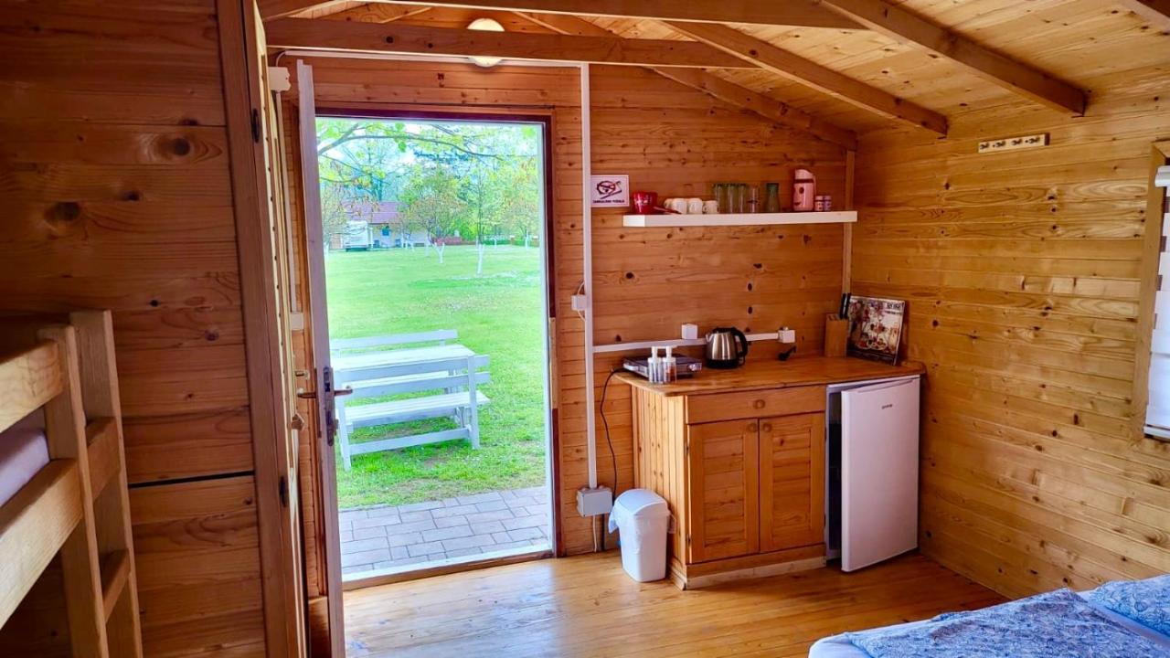Una Kamp Otel Bosanska Krupa Dış mekan fotoğraf