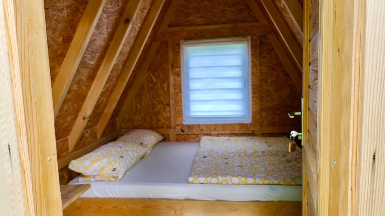 Una Kamp Otel Bosanska Krupa Dış mekan fotoğraf